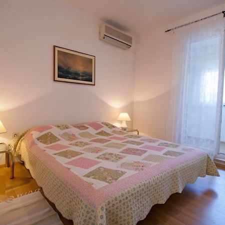 Apartment Parenzana โปเรช ภายนอก รูปภาพ